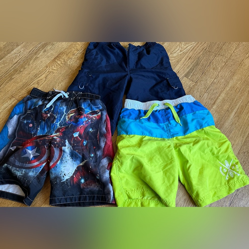 Boys swim trunks bundle - aged 8-10 years, excellent preloved condition. Marvel